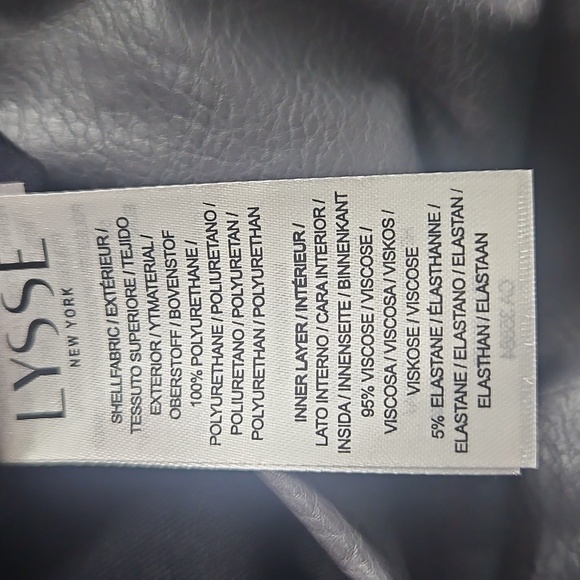 Lysse Faux Textured Leather Sculpting Leggings - Picture 5 of 6